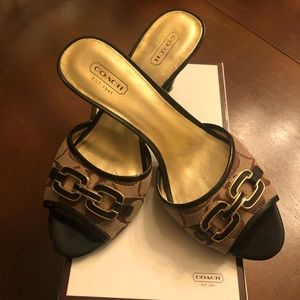 COACH “Hazel” Kitten Heels - Women’s Size 8